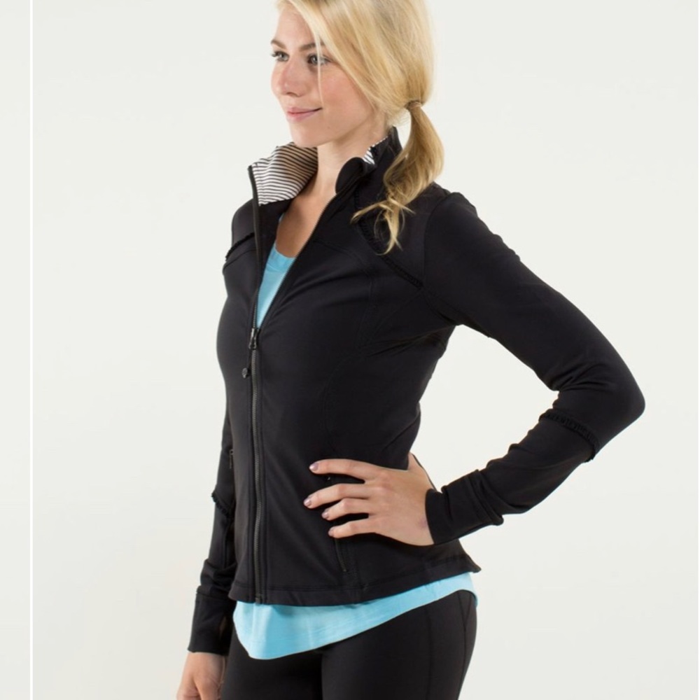RARE Ruffle Stripe Lululemon Forme Jacket